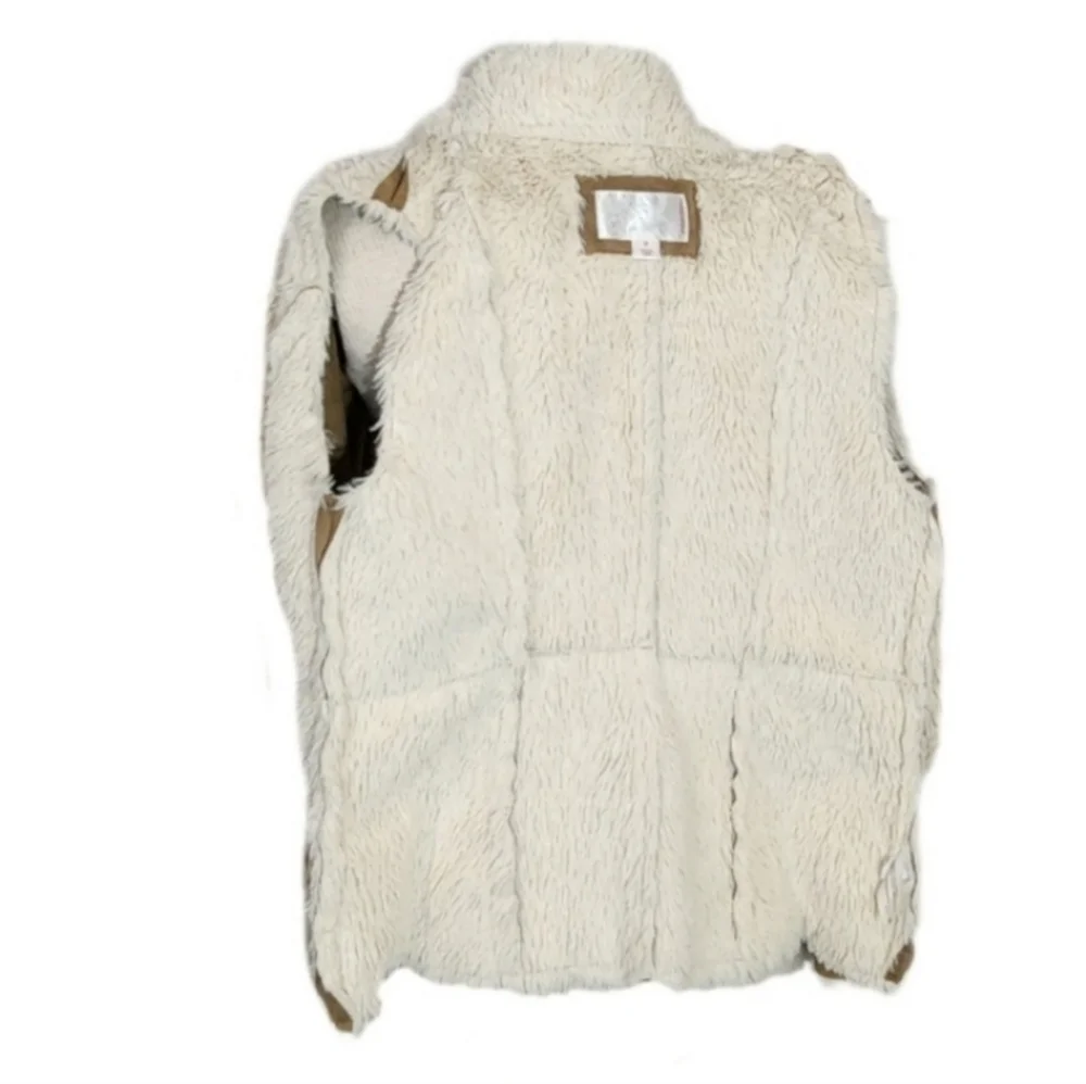 Xhileration Faux Suede & Sherpa Open Vest OS Brown - Picture 9 of 11